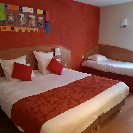 Brit Confort Ouest - A9 Sortie 25 Hotel 3*