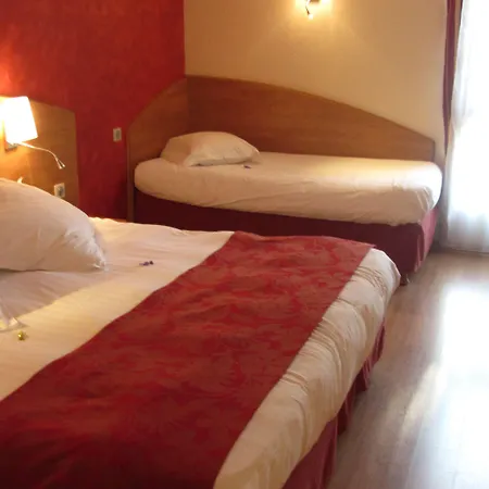 Kyriad Ouest A9 Hotel