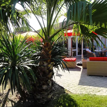 Hotel Kyriad Ouest A9 Nîmes