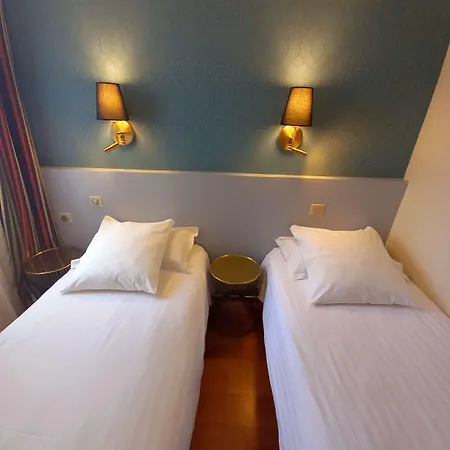 Kyriad Ouest A9 Hotel