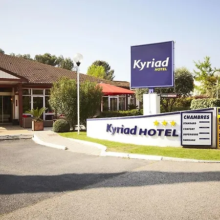 Kyriad Ouest A9 3* Nîmes