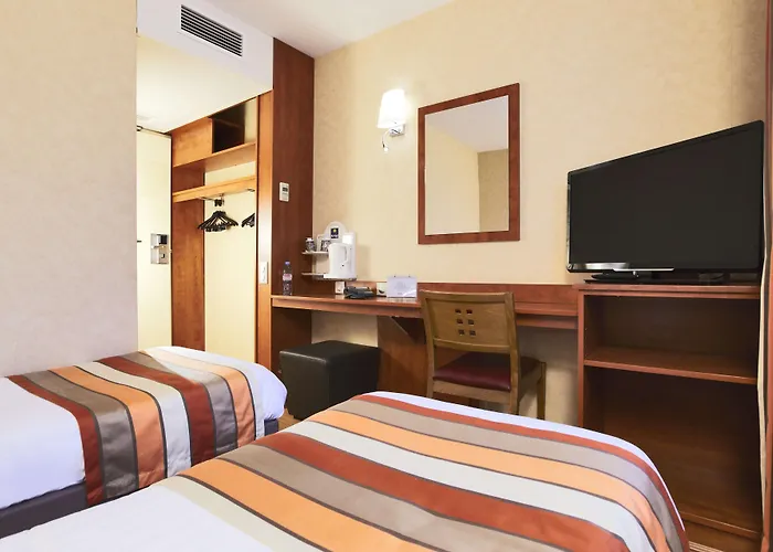 Hotel Kyriad Ouest A9