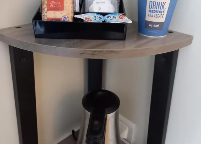 Hotel Kyriad Ouest A9 Nimes