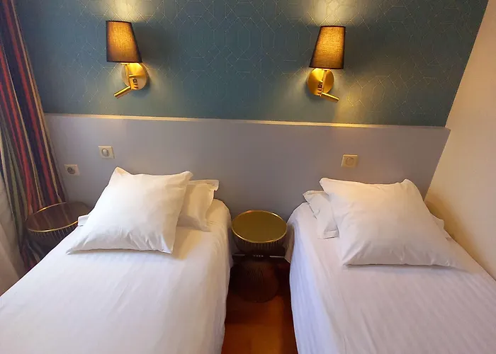 Kyriad Ouest A9 Hotel