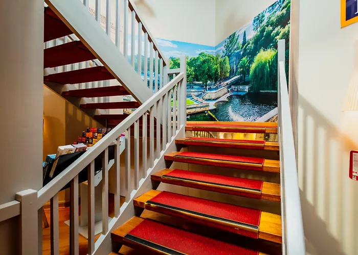 Hotel Kyriad Ouest A9 Nimes