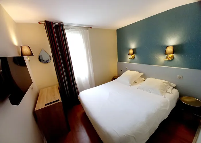 Kyriad Ouest A9 Nimes